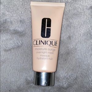 Clinique Moisture Surge Overnight Mask